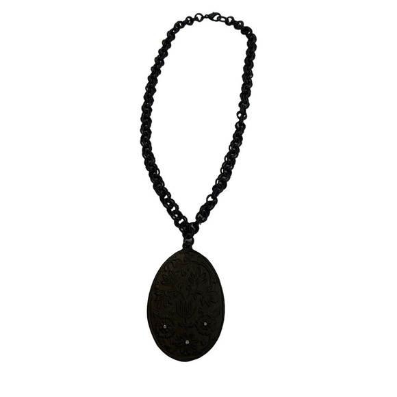 Stephan & Co. Embossed Matte Black Pendant w/Mini Rhinestone Accent & Link Chain - Picture 2 of 6
